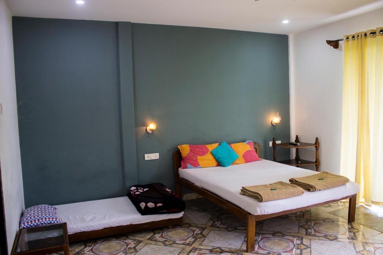 Kaza A Le Pearl Resort Анжуна Экстерьер фото